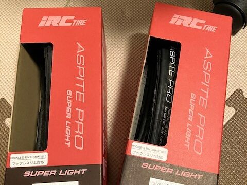 IRC ASPITE PRO S-Lightの新型を試してみました。｜ちくわ輪業の業務日誌